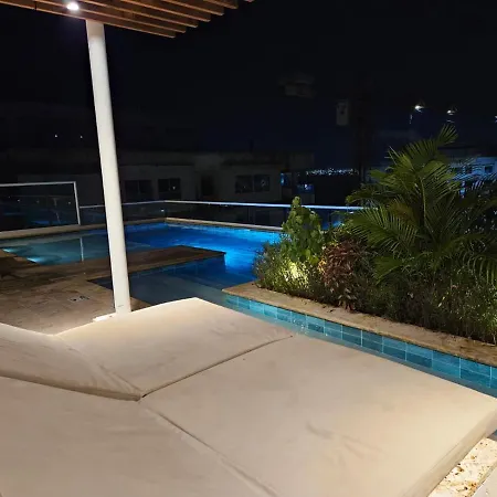 Apartamento Con Jacuzzi Privado, Vista Al Mar, Sector Exclusivo