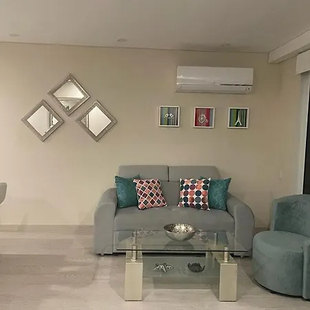 Apartamento Con Jacuzzi Privado, Vista Al Mar, Sector Exclusivo Cartagena