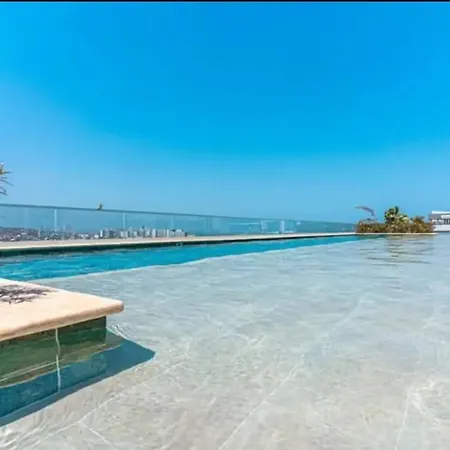 Apartamento Con Jacuzzi Privado, Vista Al Mar, Sector Exclusivo Cartagena